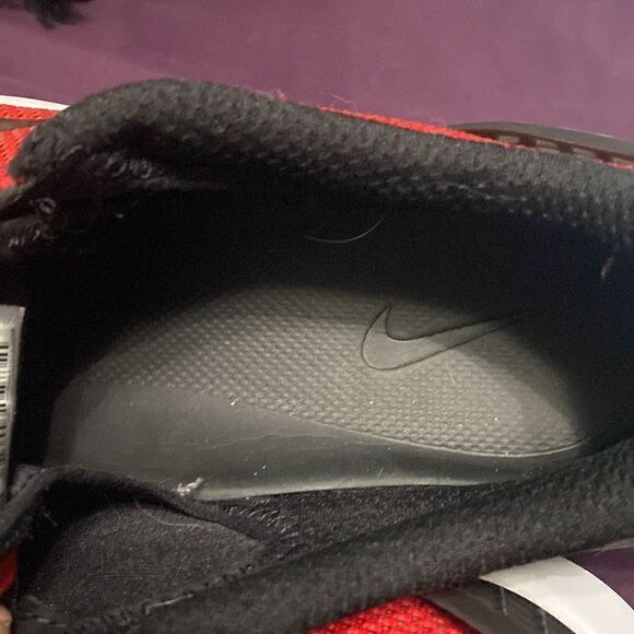 EUC Nike Men's Lunarestoa 2 Essential University Red / Black-Team Running Shoes - Picture 7 of 9